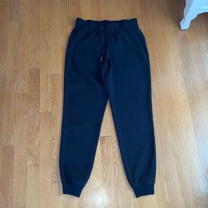lululemon BLACK joggers size 4